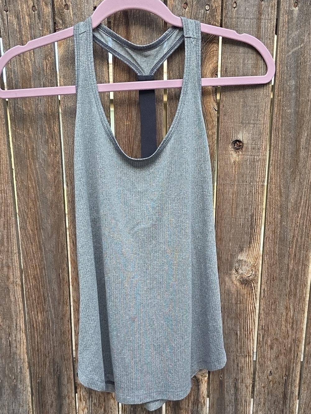 Old Navy Active Go-Dry Women's Gray Racerback Tank Top